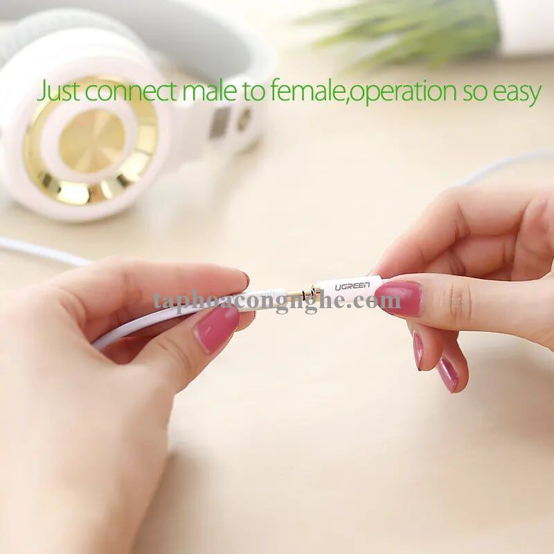 Ugreen 10746 0.5M màu Trắng Cáp âm thanh 3.5mm nối dài AV124 30010746